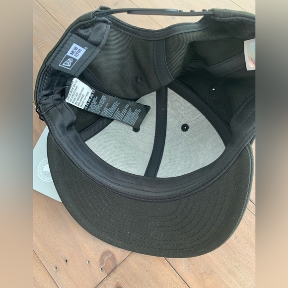 Canada Goose Arctic Disc SnapBack cap black NWT - Picture 3 of 6